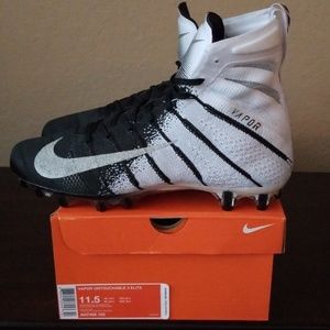 Nike Vapor Untouchable 3 Elite Football Cleats